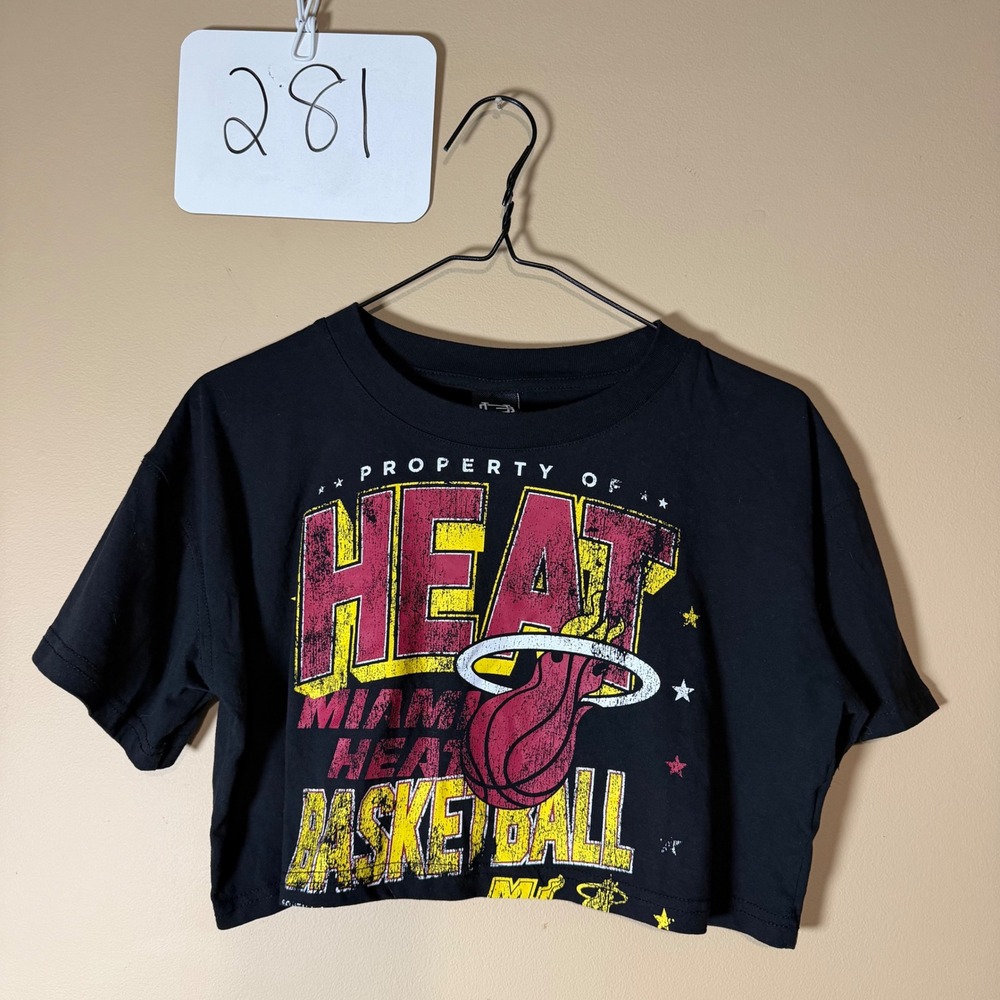Ultra Game NBA Miami Heat Cropped Graphic Tee Black XS Basketball Shirt